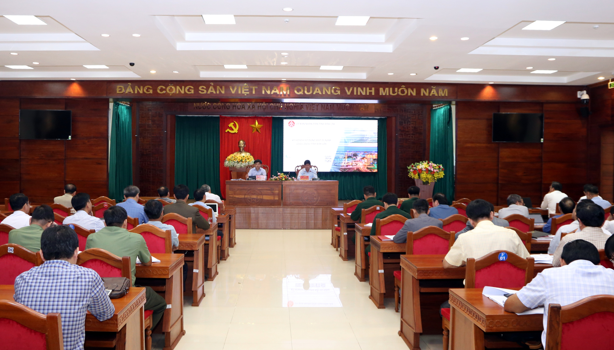 Hội thảo góp ý Dự thảo Kế hoạch sử dụng đất 05 năm (2021-2025) tỉnh Đắk Lắk